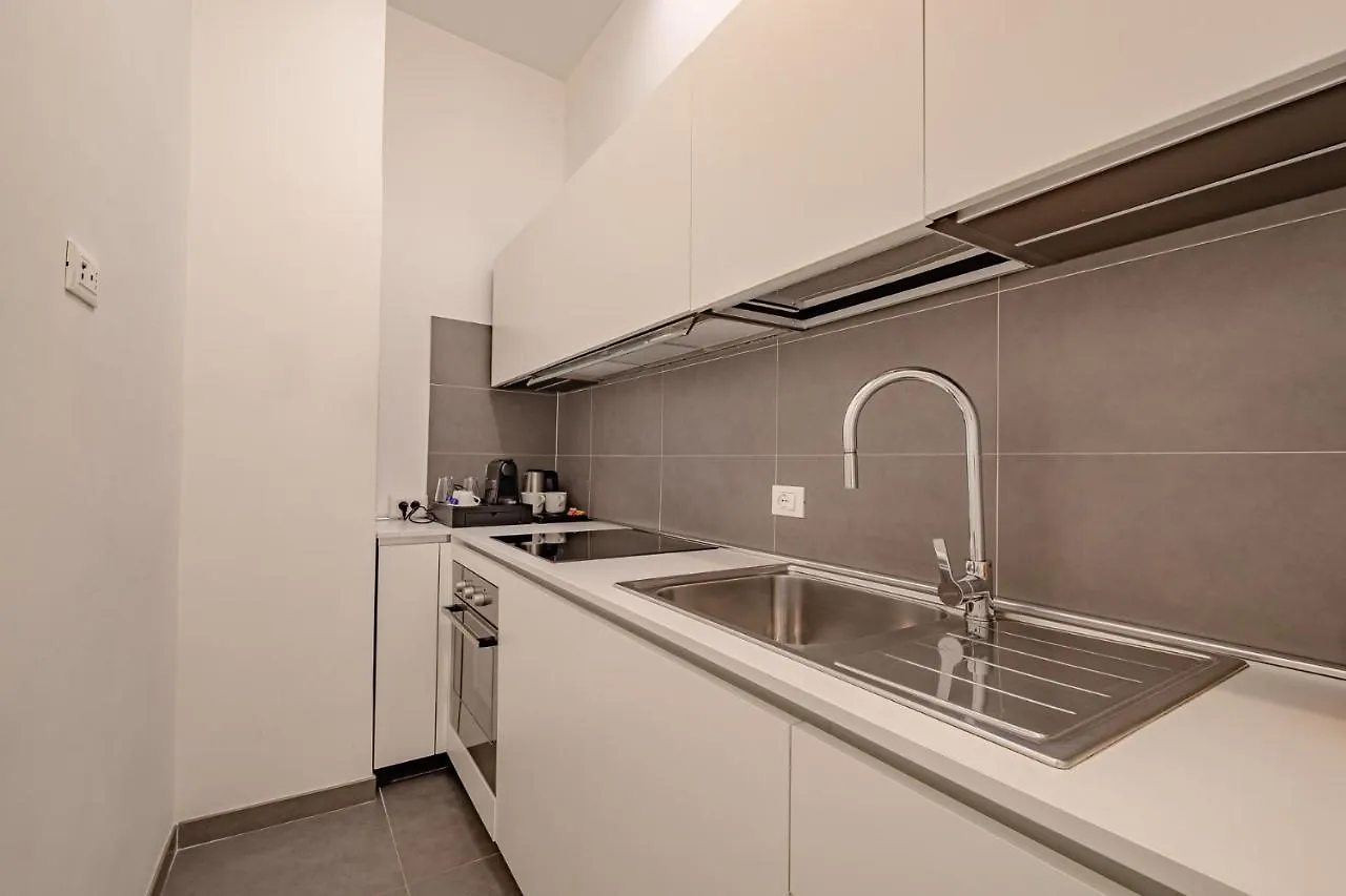 Apartment Oriana Homel Roma