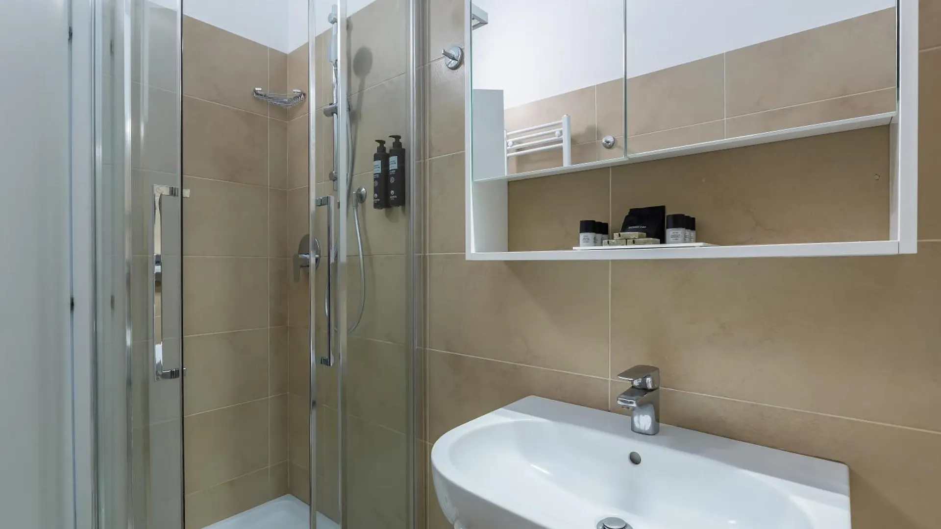 Oriana Homel Roma Rome