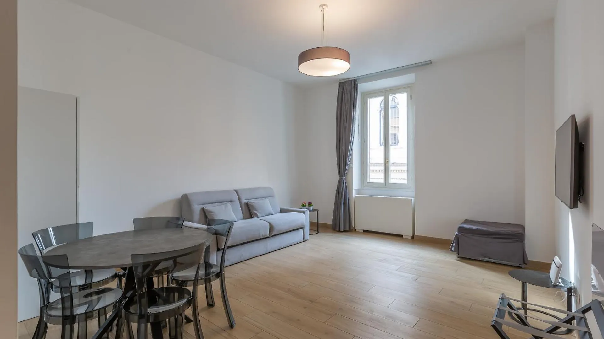 Apartment Oriana Homel Roma Italy