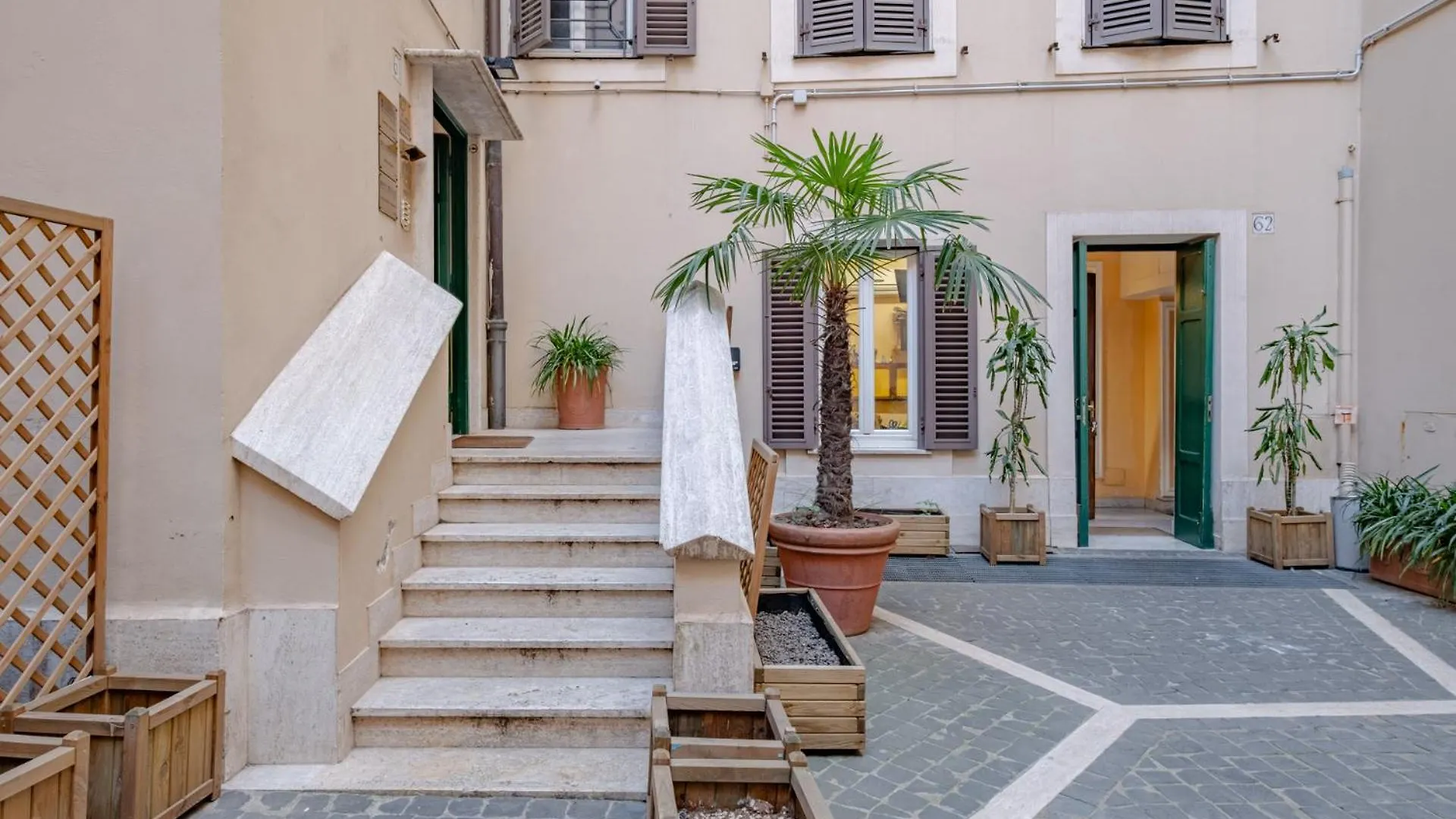 Apartment Oriana Homel Roma