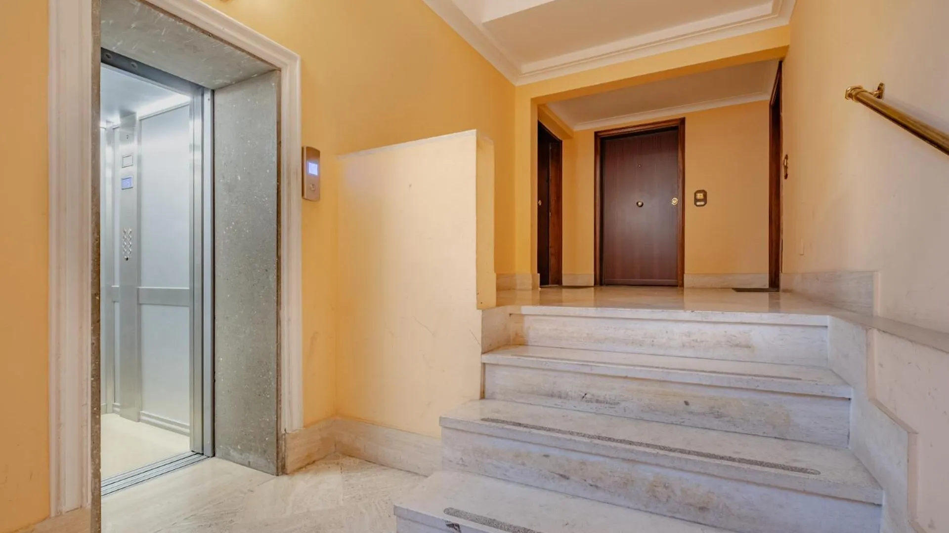 Oriana Homel Roma Apartmán