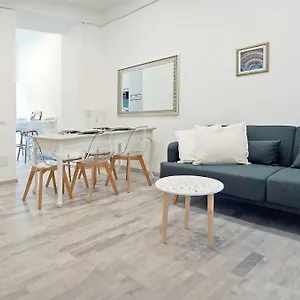 Pompeo Magno White Luxury Appartamento